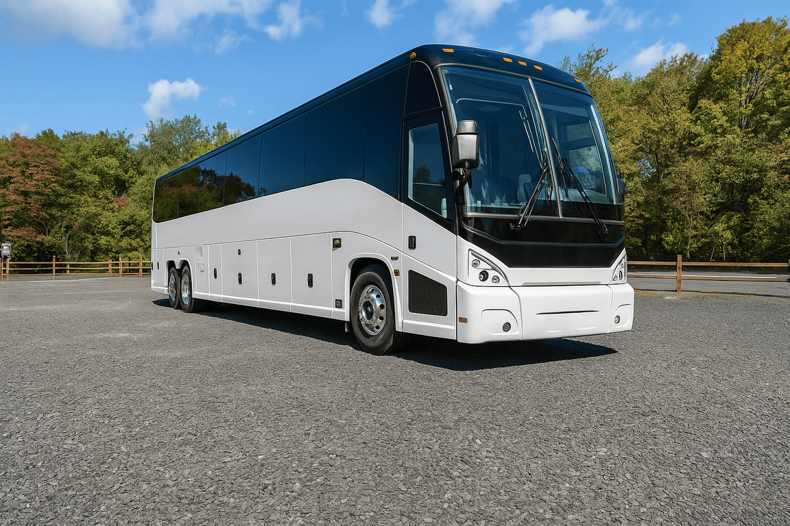 picture of Everett Minibus Company coach bus