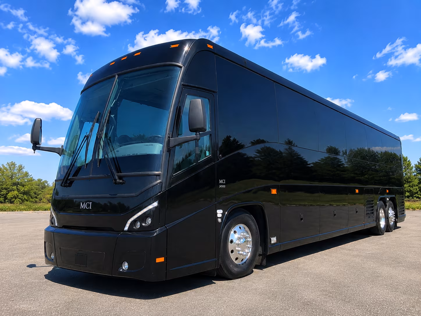 charter buses for large everett wedding guest lists