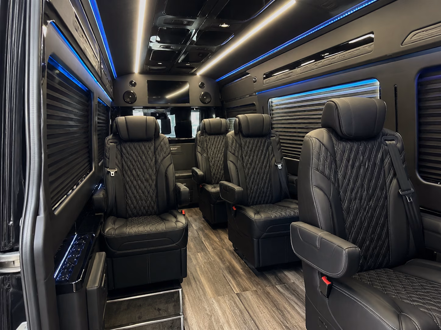 everett airport transportation onboard seating