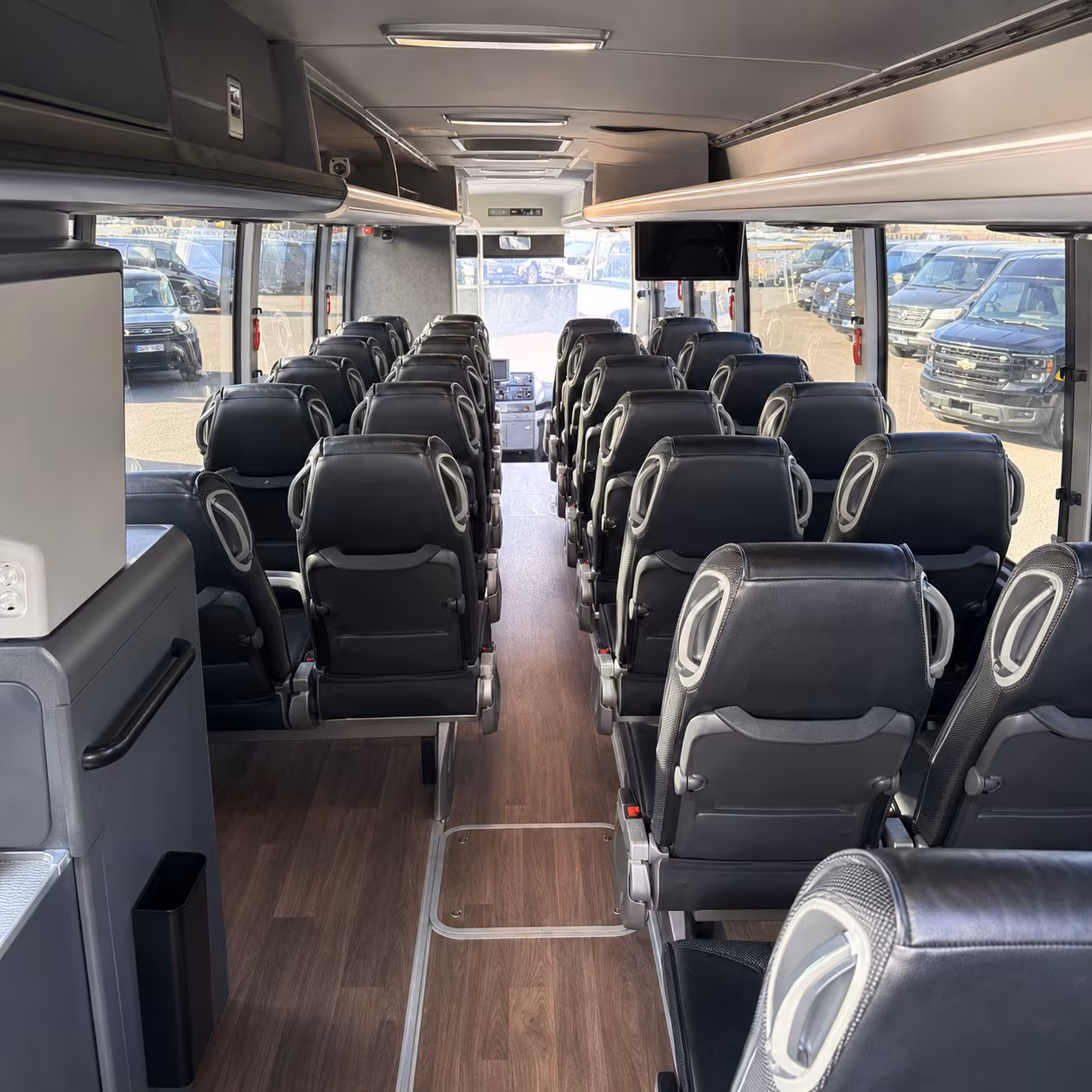 everett charter bus inside