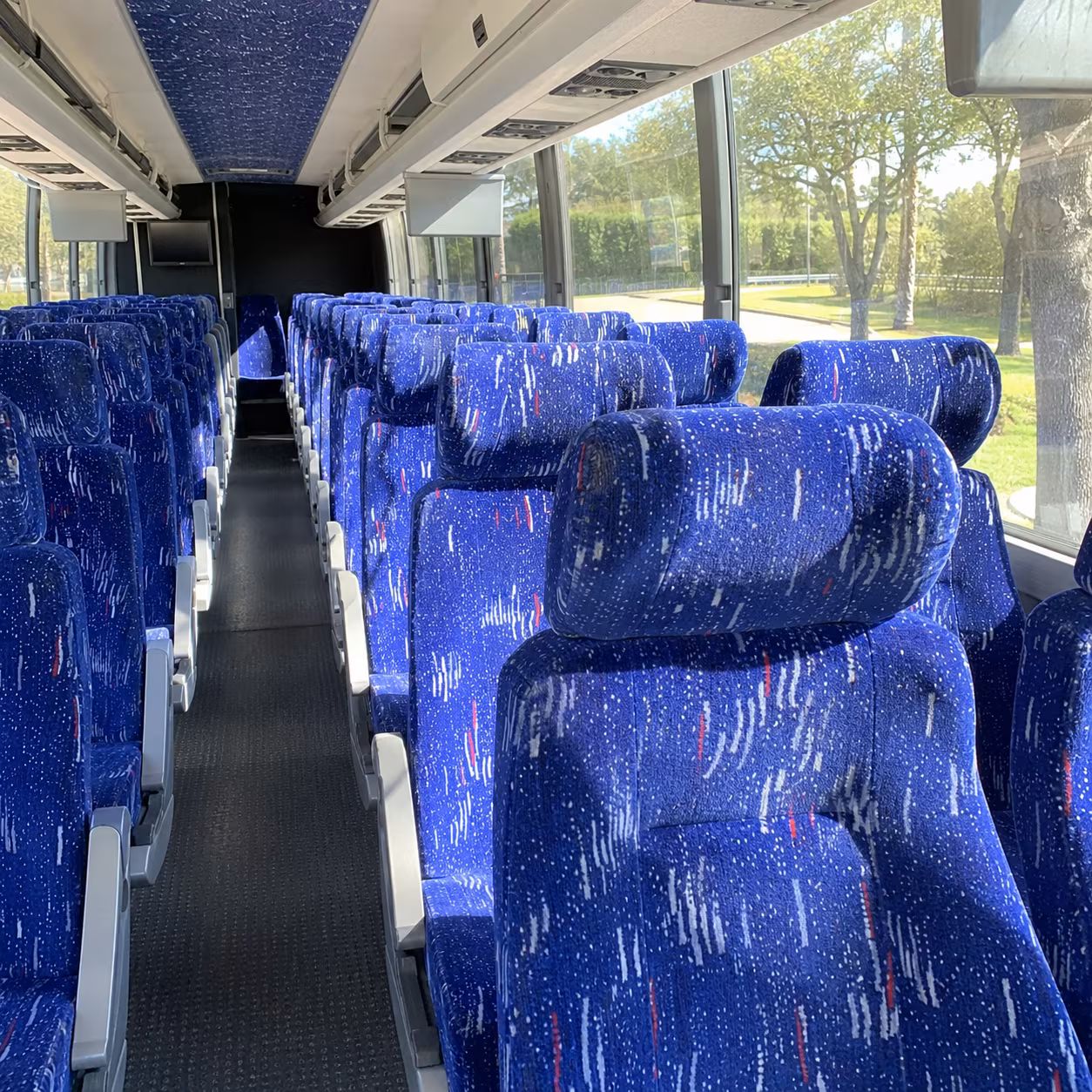 everett charter bus interior