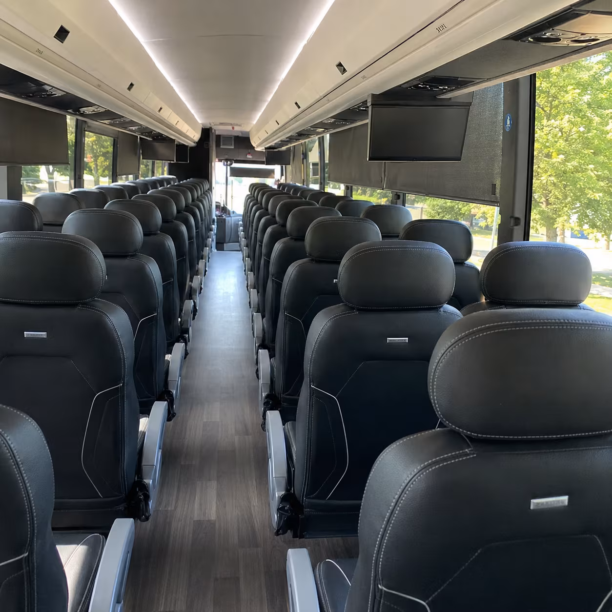 everett sporting event charter bus rental