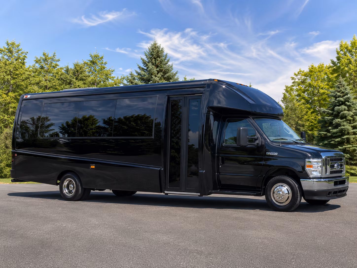 find the perfect transportation for your next airport transfer 5
