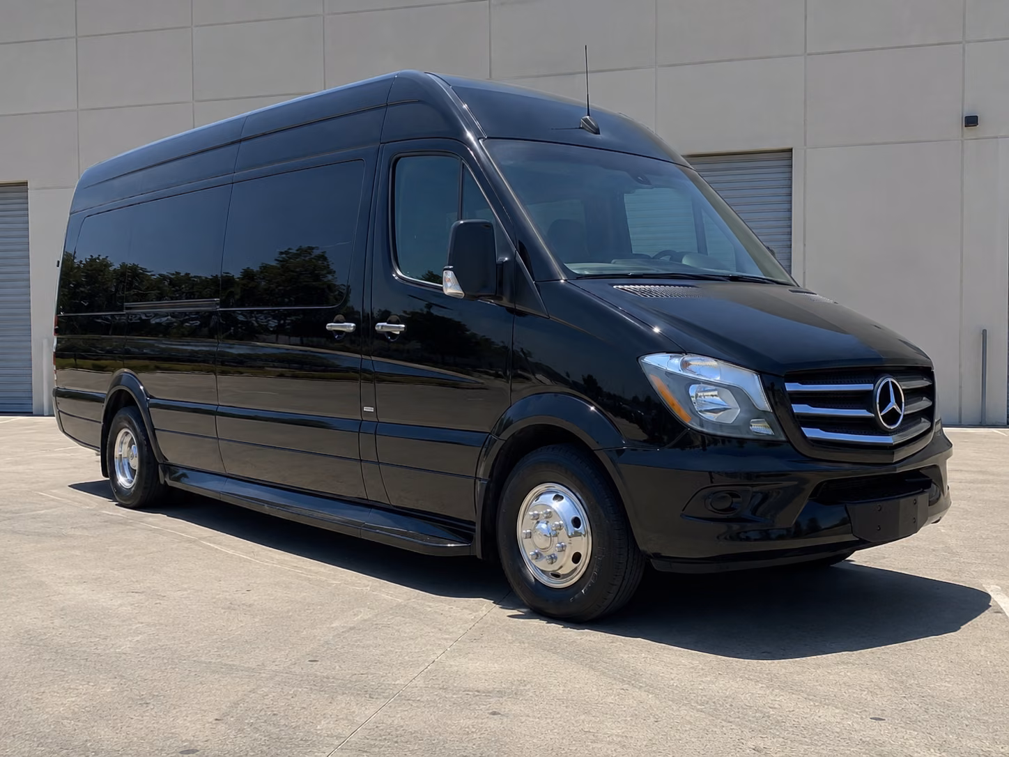 find the perfect transportation for your next bachelor or bachelorette party 3