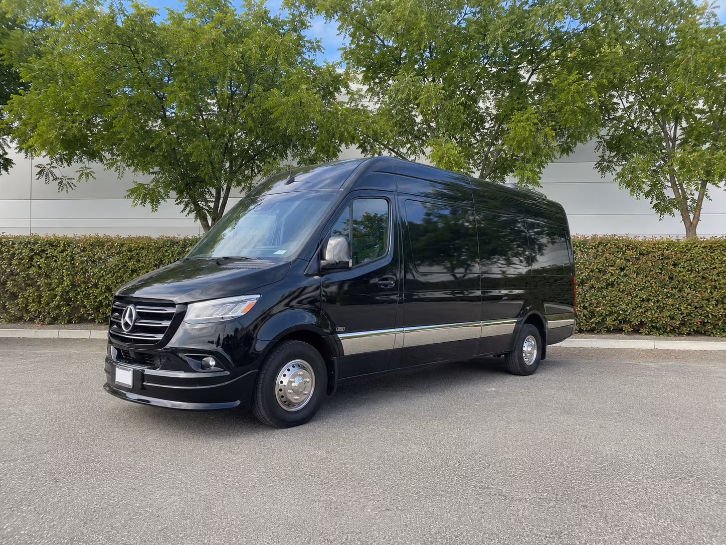 find the perfect transportation for your next convention or trade show 1