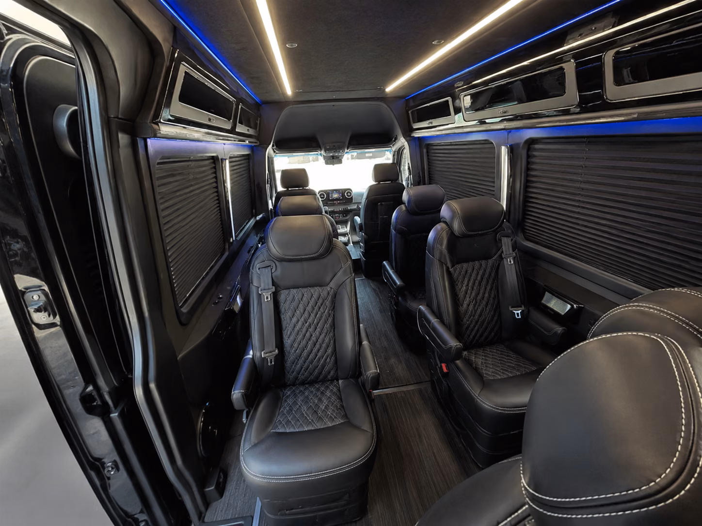 find the perfect transportation for your next corporate event 3