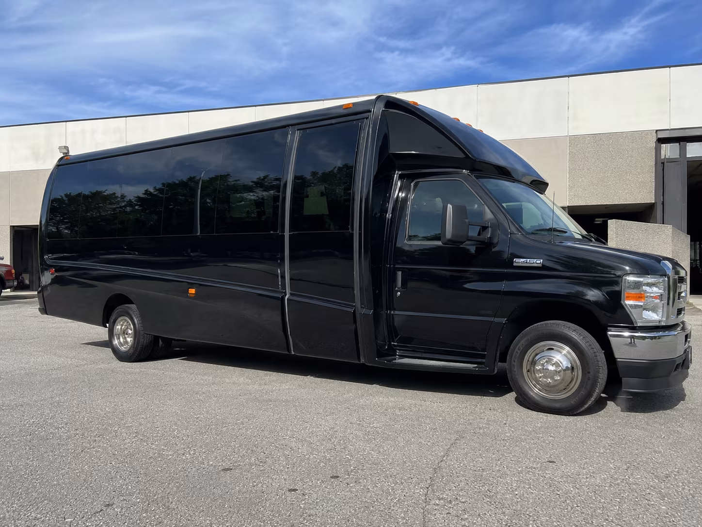 find the perfect transportation for your next wine tour 1