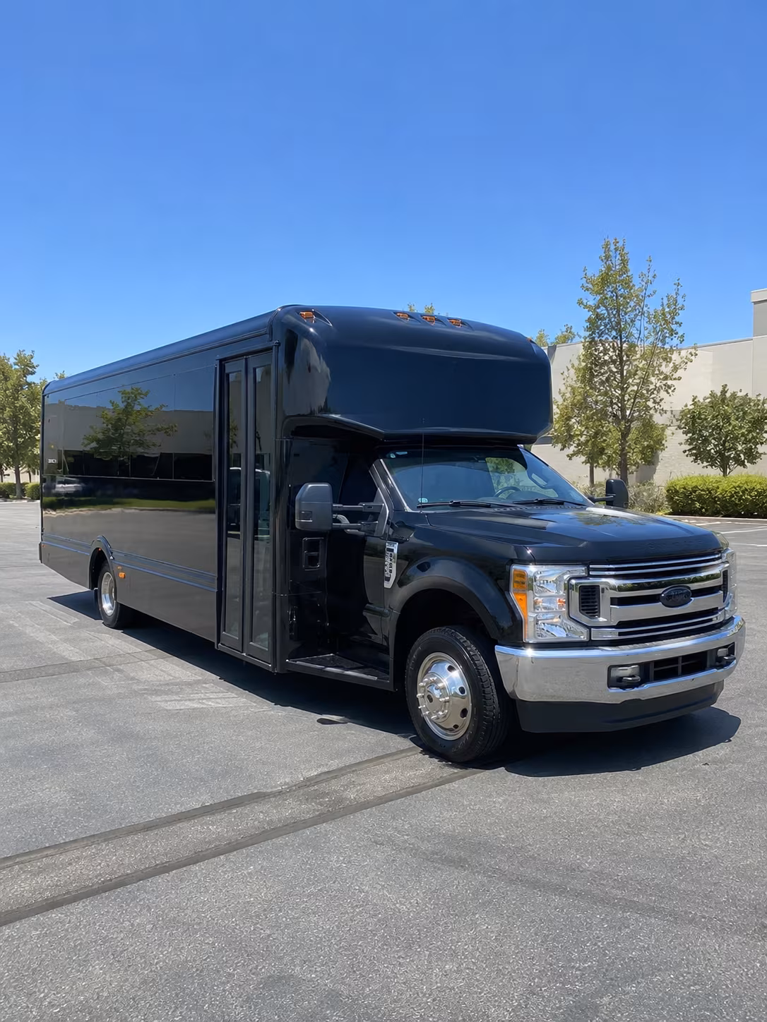 party buses for everett wedding parties and bridal groups
